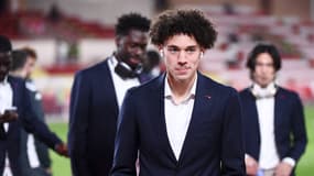 Maghnes Akliouche avant le match de l'AS Monaco face au PSG en Ligue 1, le 18 décembre 2024
