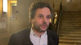 Maître Martin Méchin, avocat pénaliste au barreau de Paris, lors du procès en février 2025 à la cour d'assises spéciale de Paris de son client Brahim Aouissaoui, accusé d'être l'assaillant de l'attentat de la basilique de Nice en 2020.