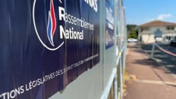 Dans les circonscriptions, certains futurs candidats se préparent déjà en cas d'annonce de dissolution. 