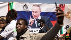 Banderole pro-Poutine au Burkina Faso en janvier 2023. 