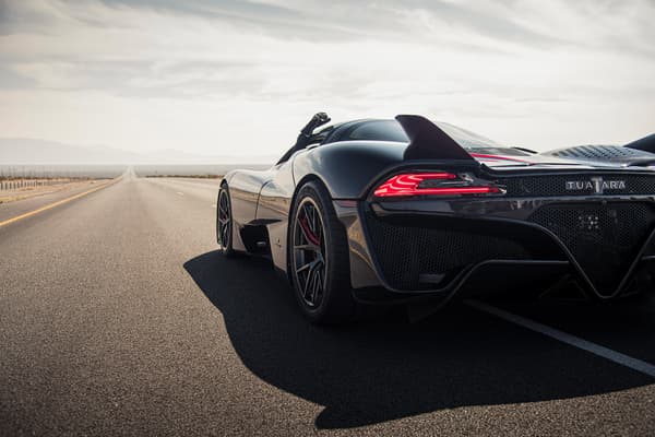 La SSC Tuatara sur la route de son record La SSC Tuatara sur la route de son record