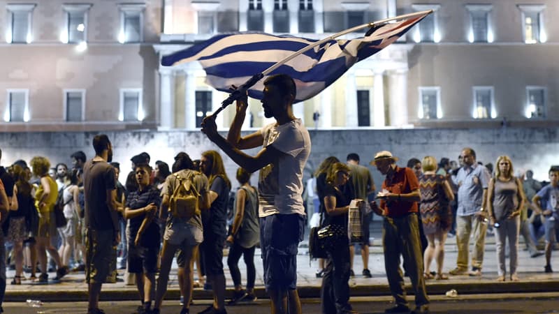 Un rassemblement a eu lieu ce dimanche devant le Parlement grec