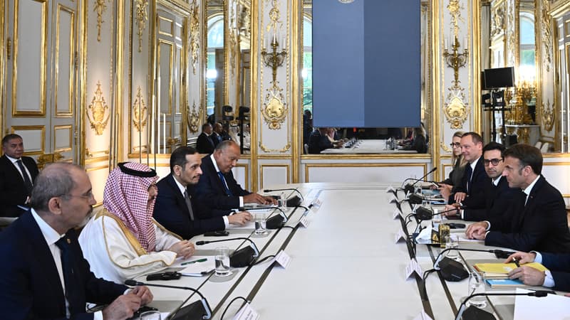 Proche-Orient: Emmanuel Macron réitère le soutien de la France à une 
