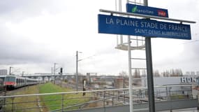 Le trafic est perturbé sur la ligne B du RER à la station La Plaine Stade de France.
