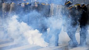 Les CRS réclament l'utilisation des lanceurs d'eau lors des manifestations parisiennes.