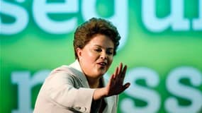 Dilma Rousseff, élue présidente du Brésil dimanche, a réaffirmé dans son premier discours après la publication des résultats son intention de poursuivre l'oeuvre de son prédécesseur, Lula, et de garantir les progrès économiques et sociaux qui ont permis a