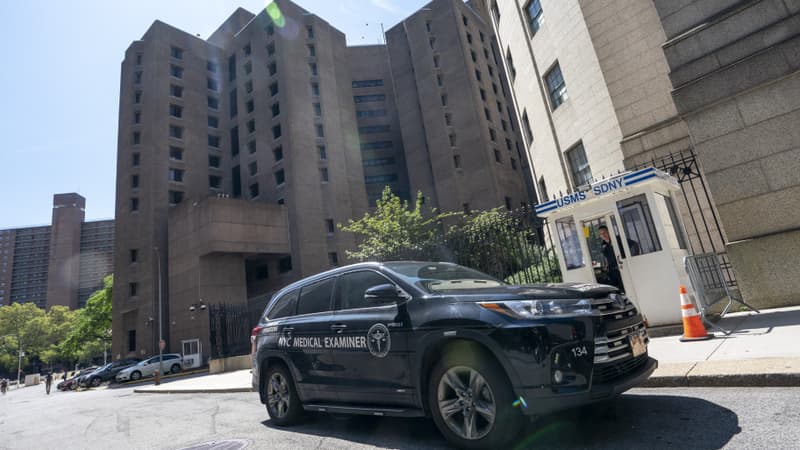 La prison où était incarcéré Jeffrey Epstein.