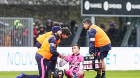 Léo Barré, lors de la rencontre contre Vannes, en Top 14, samedi 25 janvier, après son choc à la tête