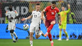 Florian Wirtz et Granit Xhaka lors de Suisse-Allemagne, le 23 juin 2024