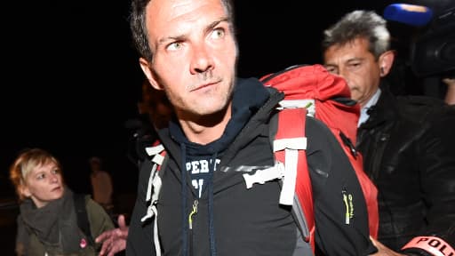 Jérôme Kerviel peu après son interpellation, dans la nuit de dimanche à lundi.