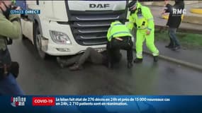 Bloqués au Royaume-Uni: certains routiers se sentent abandonnés