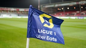 Un drapeau de la Ligue 1 en décembre 2023