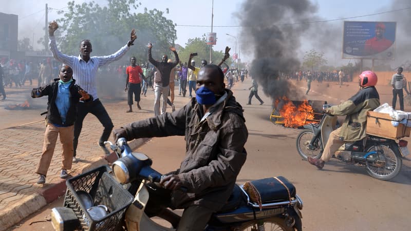 Des émeutes ont éclaté au Niger, après la publication d'une caricature de Mahomet dans le dernier "Charlie Hebdo".