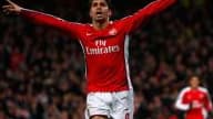 Le buteur croate peut lever les bras au ciel. C'est lui qui a offert une magnifique victoire aux Gunners au sortir d'un match fou-fou-fou !
