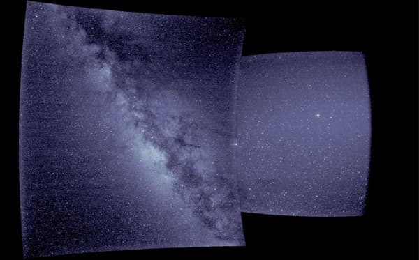 Premières données lumineuses de la suite d'instruments WISPR (Wide-Field Imager for Solar Probe) de Parker Solar Probe.