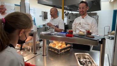 Sébastien Renard, candidat de "Top Chef", au collège Gabriel de la Gorce, à Hucqueliers.