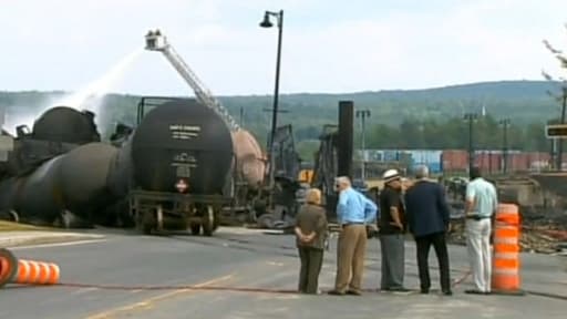 Les incendies déclenchés par la gigantesque explosion d'un convoi de wagons-citernes dans la nuit de vendredi à samedi dans une petite ville québécoise ont été maîtrisés.