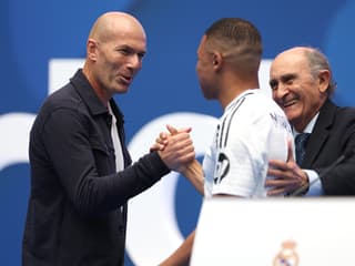 Zinedine Zidane et Kylian Mbappé