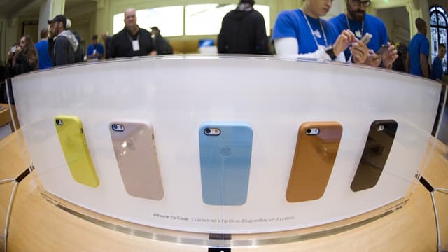 Les ventes d'iPhone se sont repliées sur trois trimestres consécutifs. 