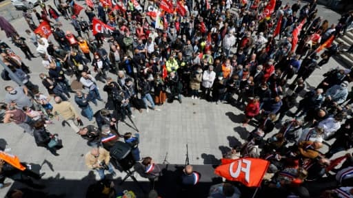 Manifestation pour sauver l'usine Renault promise à la fermeture, le 6 juin 2020 à Choisy-le-Roi (Val-de-Marne)