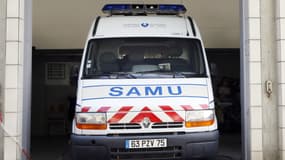 Un véhicule du SAMU des hôpitaux de Paris