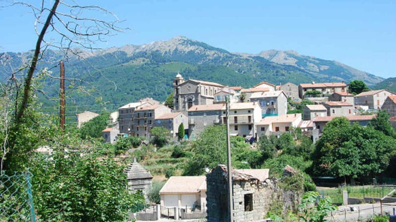 Cozzano est un village situé dans le département de la Corse-du-Sud.
