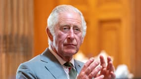 Le prince Charles est devenu roi à la mort de sa mère, Elizabeth II.