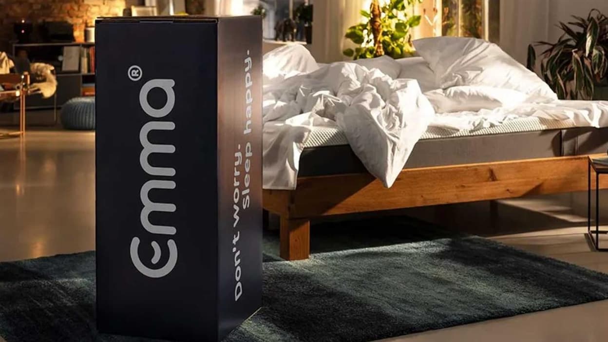 Des réductions jusqu'à 40 % sur la nouvelle collection de linge de lit Emma  Matelas : Des promos de rêve !