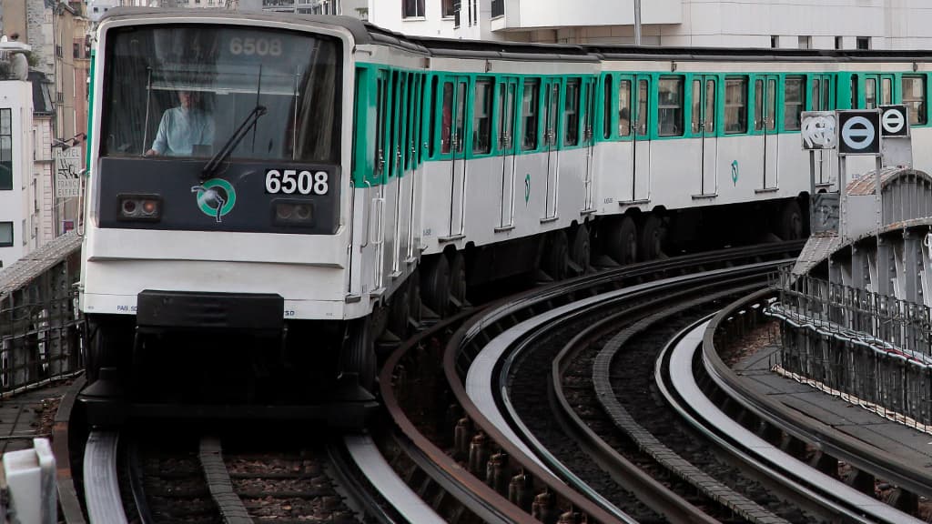 Grève à la RATP: six lignes de métro à l'arrêt, de nombreuses stations  fermées