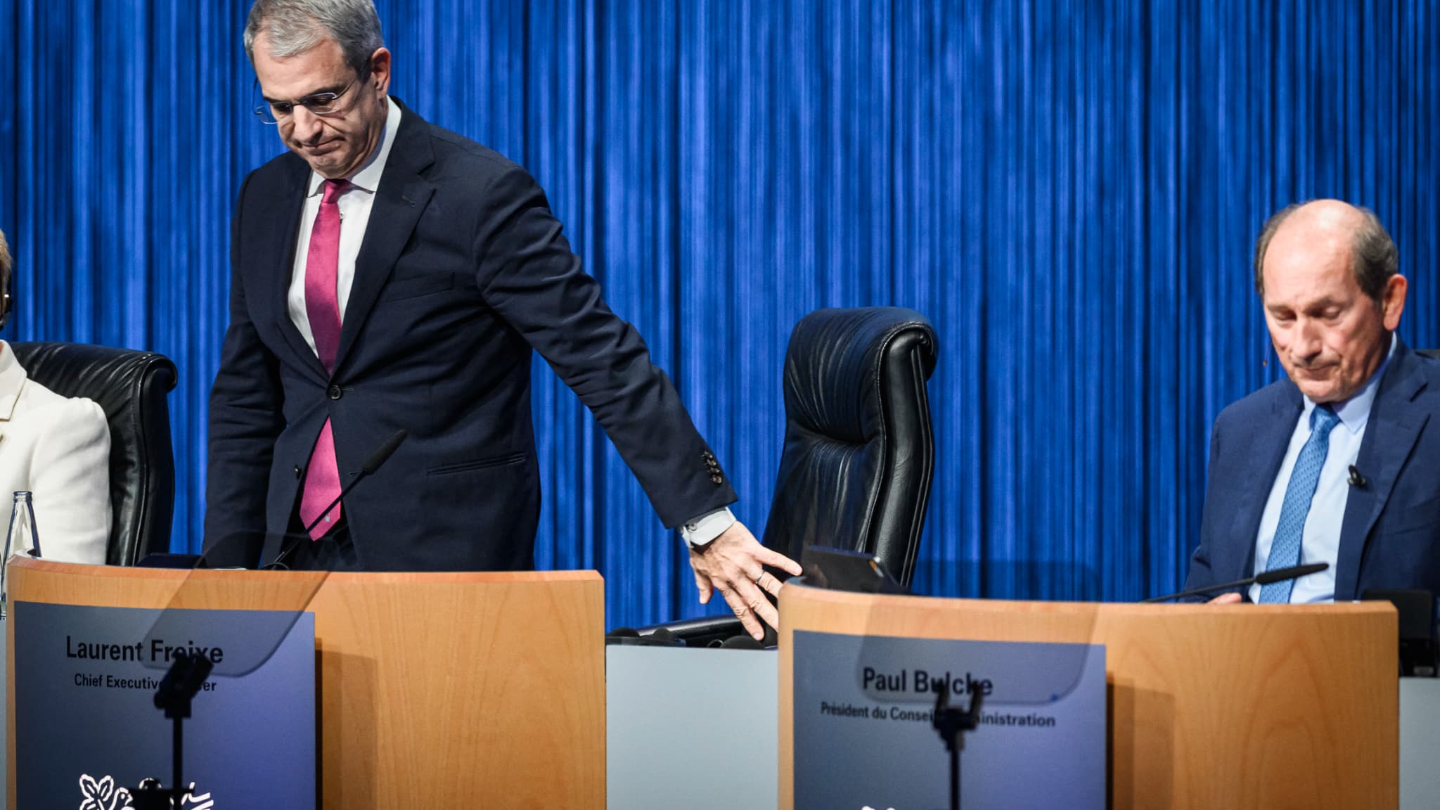 DEUX SEMAINES APRÈS LE LICENCIEMENT DU DIRECTEUR GÉNÉRAL POUR "RELATION AVEC UNE SUBORDONNÉE DIRECTE", LE PRÉSIDENT DE NESTLÉ DÉMISSIONNE À SON TOUR