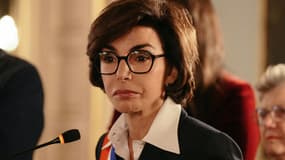 Rachida Dati, ministre française de la Culture et maire du 7e arrondissement de Paris, s'exprime lors de son discours de fin d'année à l'Hôtel de ville du 7e arrondissement de Paris, le 16 janvier 2024.