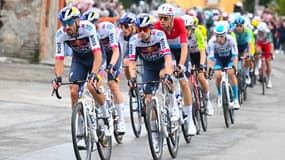 Le peloton du Giro 2025, le 22 mai 2025