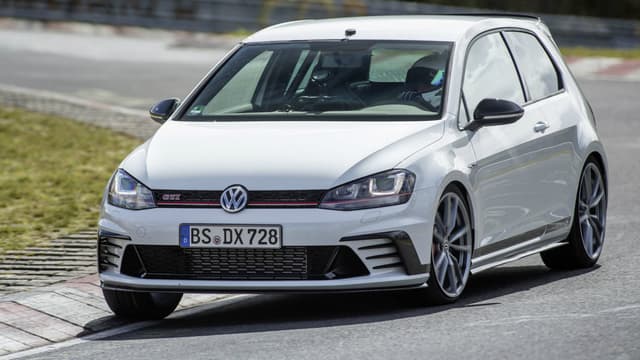 La GTI Clubsport S a établi le nouveau record des Golf sur le Nürburgring.