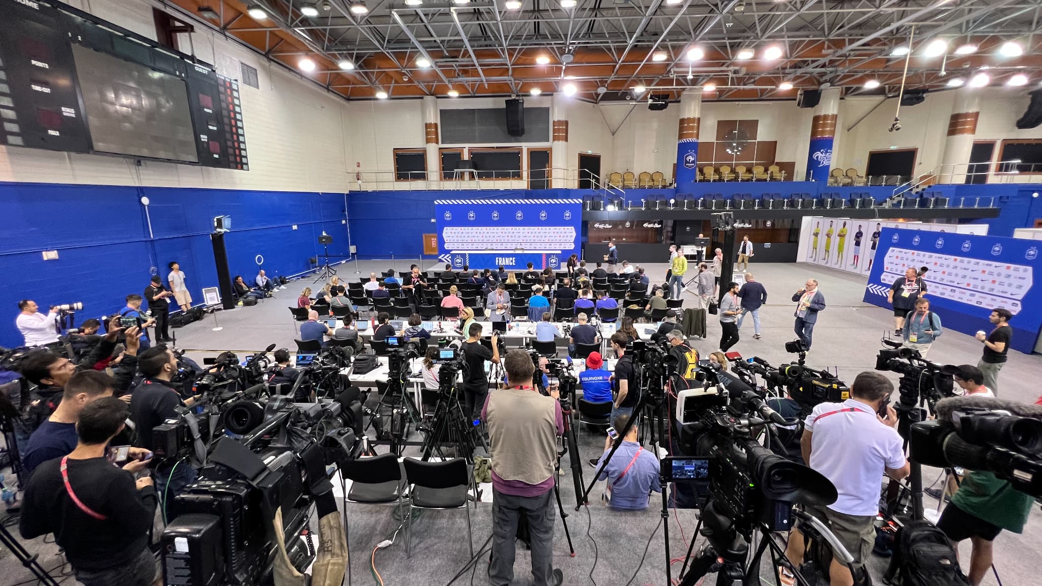 De nombreux journalistes présents pour la conf' des Bleus à J-2 de France-Argentine