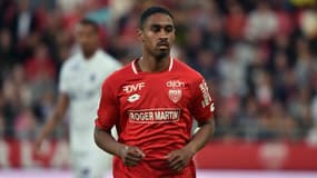 Wesley Saïd avec le maillot de Dijon, le 24 mai 2019