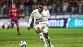 Arnaud Kalimuendo - Rennes 