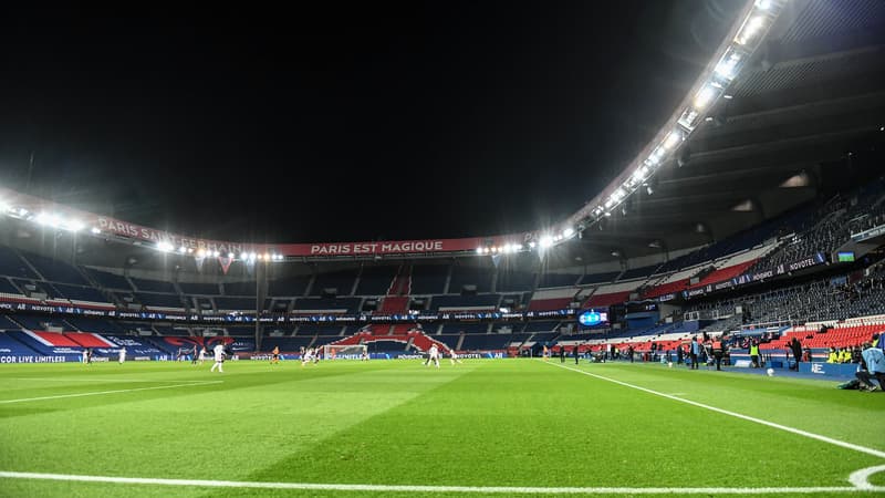 PSG-OL: des banderoles au Parc pour soutenir les féminines parisiennes