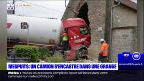 Essonne: un camion s'est encastré dans une grange à Mespuits