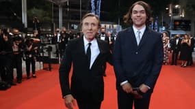 L'acteur Tim Roth et son fils Cormac au festival de Cannes en juillet 2021.