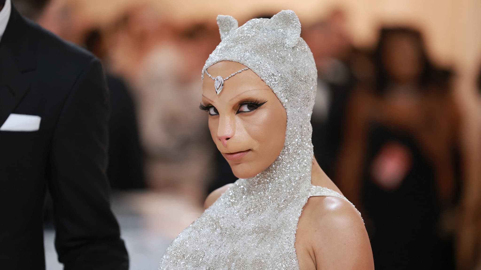 Doja Cat sur le tapis rouge du Met Gala, le 1er mai 2023 à New York Doja Cat sur le tapis rouge du Met Gala, le 1er mai 2023 à New York