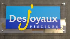 Plus de 300 bassins de piscines sont partis en fumée  chez le fabricant Piscines Desjoyaux.