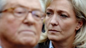 Jean-Marie Le Pen et sa fille Marine Le Pen, le 17 mars 2007.