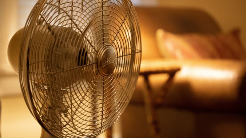 Canicule: combien vous coûte réellement un ventilateur allumé toute la nuit?