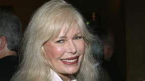  L'actrice Loretta Switt assiste aux Death Penalty Focus Awards à l'hôtel Beverly Hilton le 20 avril 2004 à Beverly Hills, Californie. 