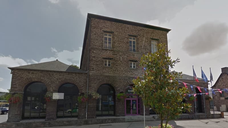 La commune de Plélan-le-Grand est située à une quarantaine de kilomètres de Rennes.