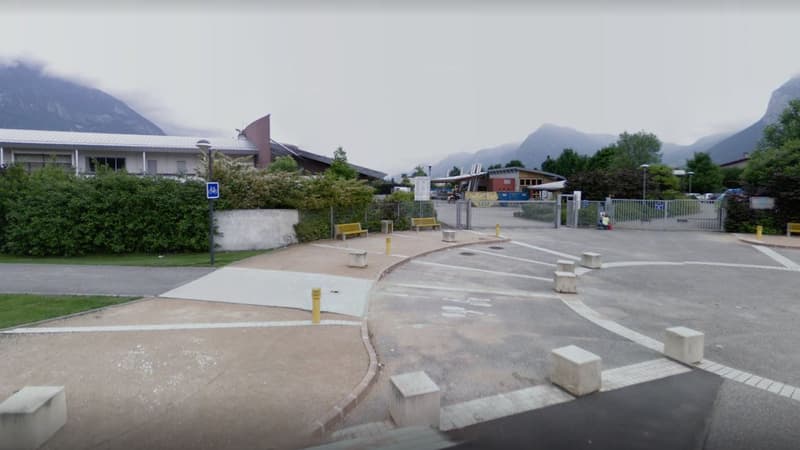 Le collège Gérard-Philippe à Fontaine près de Grenoble.