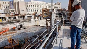 « Nous avons fait une erreur en supprimant l'exonération des heures supplémentaires », c’est la phrase assassine prononcée lundi soir par Thierry Mandon, le porte-parole du groupe PS à l’Assemblée nationale.