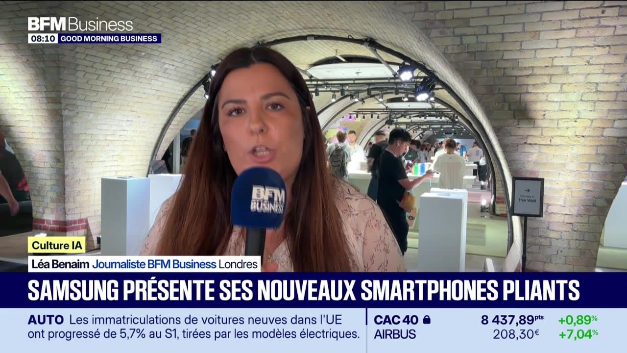 Samsung'un Yeni Katlanabilir Akıllı Telefonları Tanıtıldı