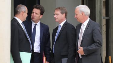 De gauche à droite, le syndicaliste Laurent Berger (CFDT) en présence des représentants du patronat: Geoffroy Roux-de-Bézieux (Medef), François Asselin (CPME) et Alain Griset (U2P).