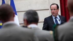 La France entre dans la dernière phase du retrait de ses troupes d'Afghanistan et prévoit qu'il ne restera plus que 500 soldats mi-2013 afin de préparer le départ final, a dit vendredi président François Hollande lors d'un discours à l'Elysée devant des s